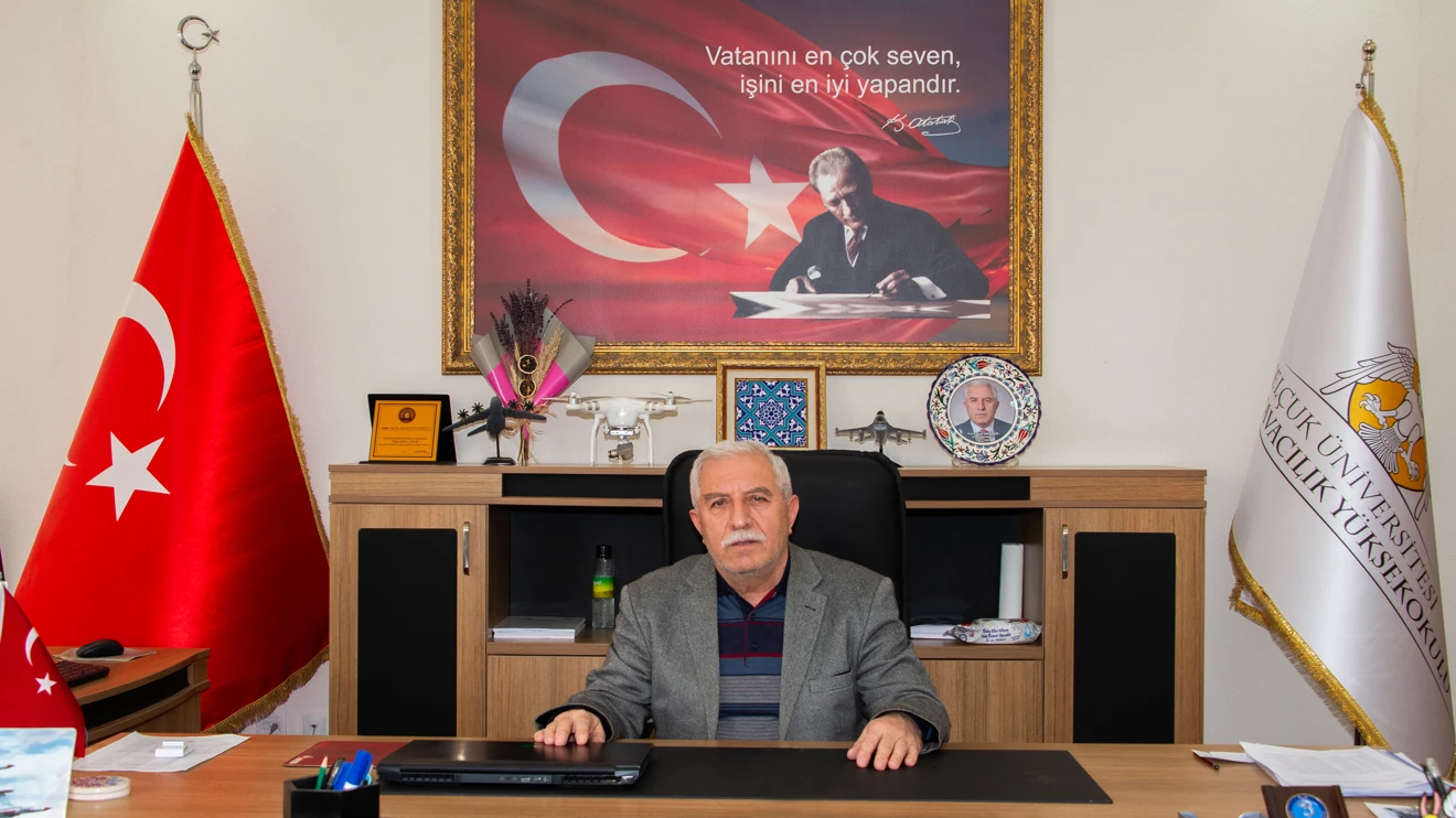 Uçak teknisyeni olmak isteyenler Selçuk Üniversitesinde sınava girdi